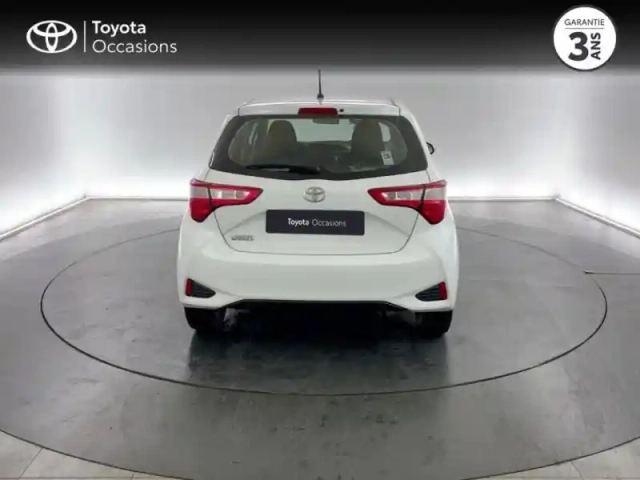Toyota Yaris 70 vvt-i france connect 5p my19 — photo 8