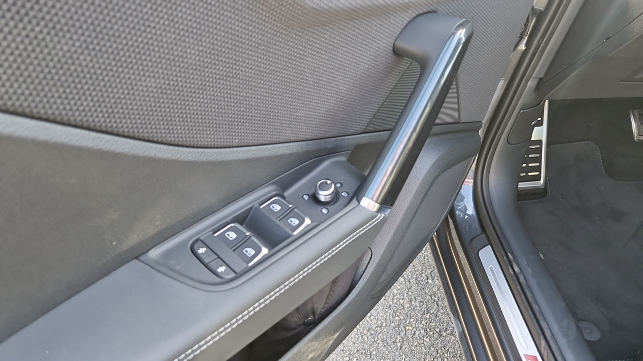 Audi Q2 35 TFSI 150 S tronic 7 — photo 29