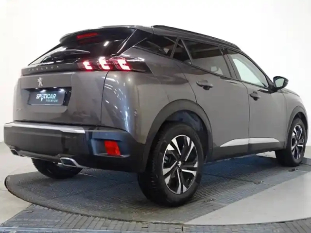 Peugeot 2008 1.2 puretech 130ch s&amp;s roadtrip eat8 — photo 5