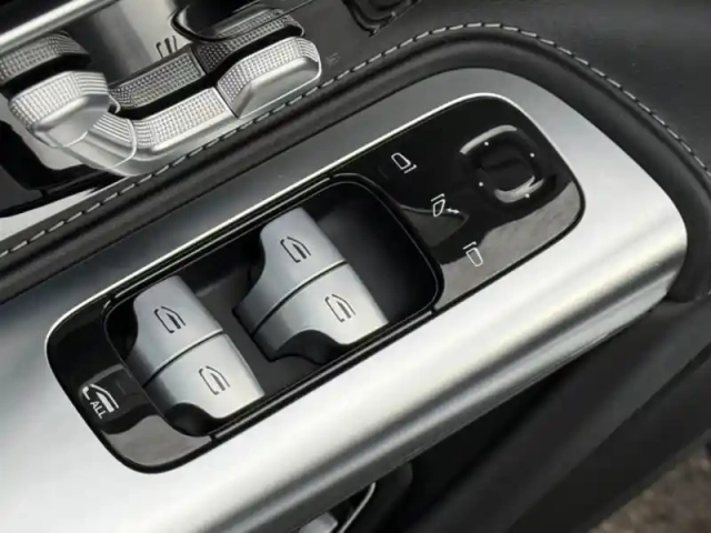 Mercedes Cla amg 43 — photo 29