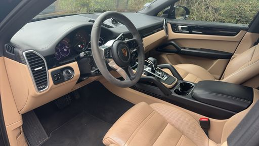Porsche Cayenne Coupe 3.0  461 E-Hybride AWD BVA8 - . – 2021 – 65094 km – Hybride essence – Boîte Automatique — photo 22