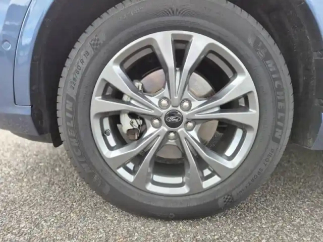 Ford Kuga 2.5 duratec 225ch phev st-line bva — photo 13