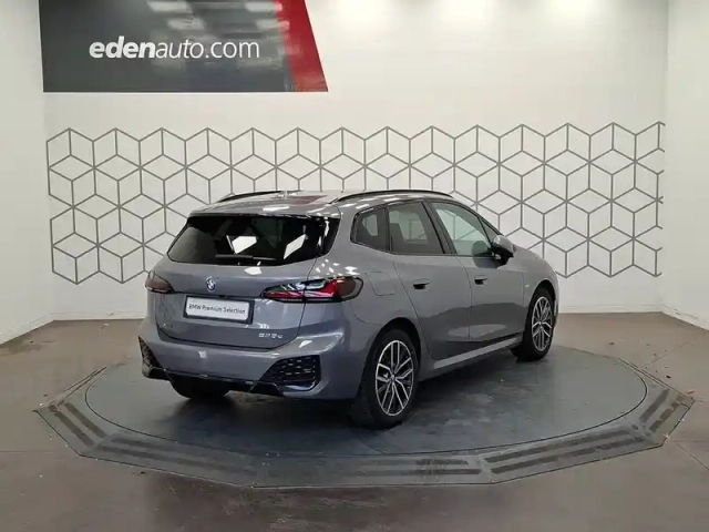 Bmw Serie 2 active tourer 225e xdrive 245 ch dkg7 — photo 5