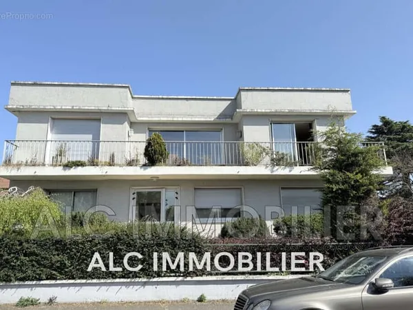 Appartement 7 pièces 315 m²