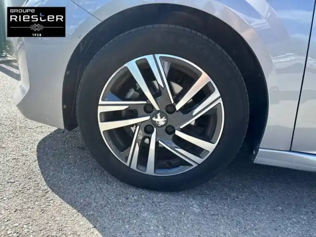 Peugeot 208 puretech 75 s&amp;s bvm5 — photo 13