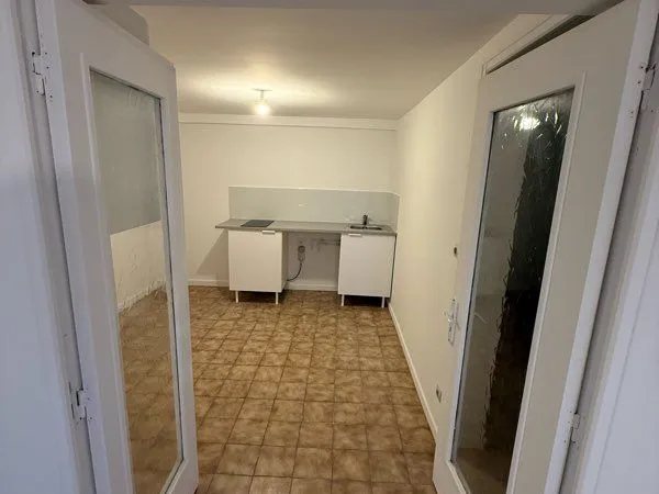 Appartement Location Corbeil-Essonnes 1p 40m² 800€
