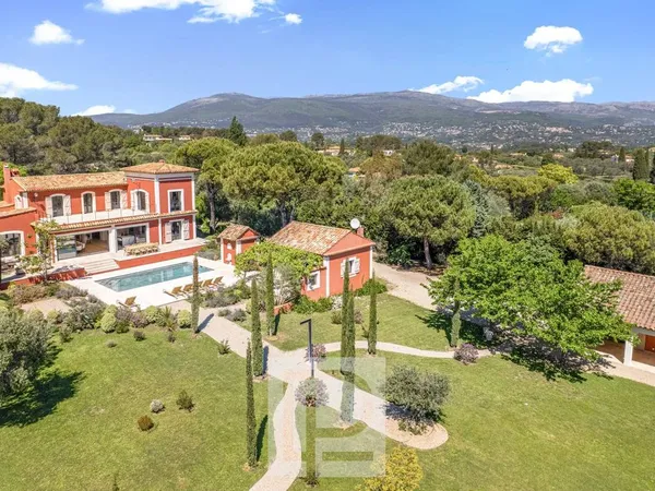 Maison de luxe 12 pièces 410 m²
