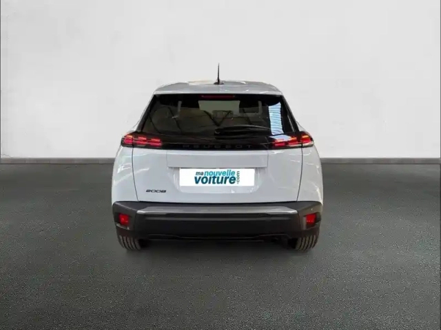 Peugeot 2008 100 s&amp;s bvm6 — photo 25