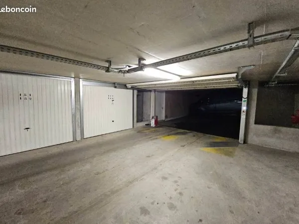 Garage à louer