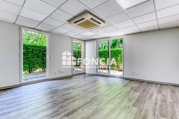 Bureaux 209 m²