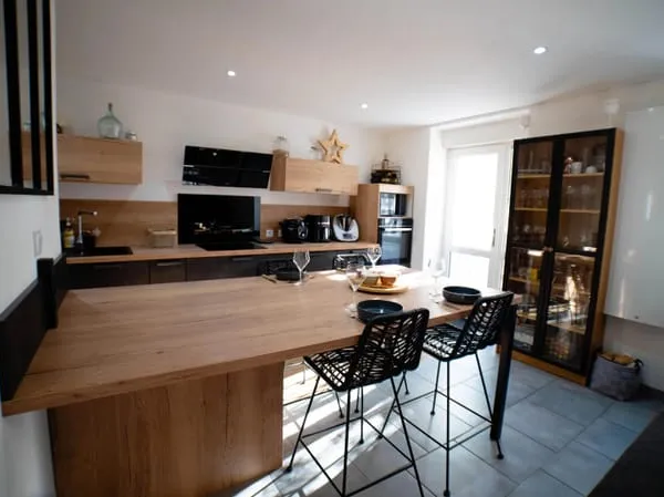 DUPLEX RENOVE AVEC TERRASSE ET BALCON