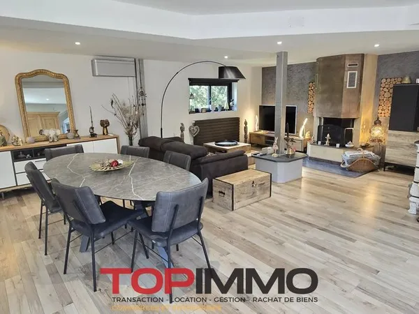 Appartement 6 pièces 135 m²