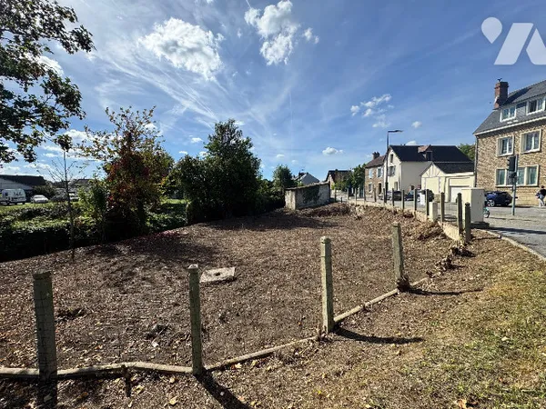 Terrain 645 m²