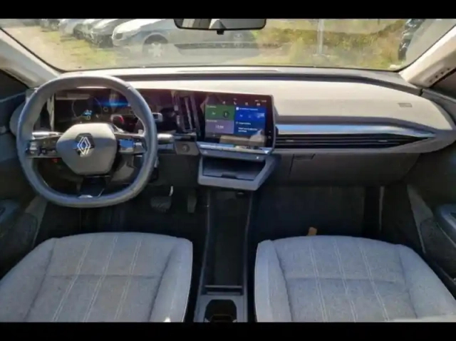 Renault Megane e-tech electric ev60 220ch equilibre super charge — photo 3
