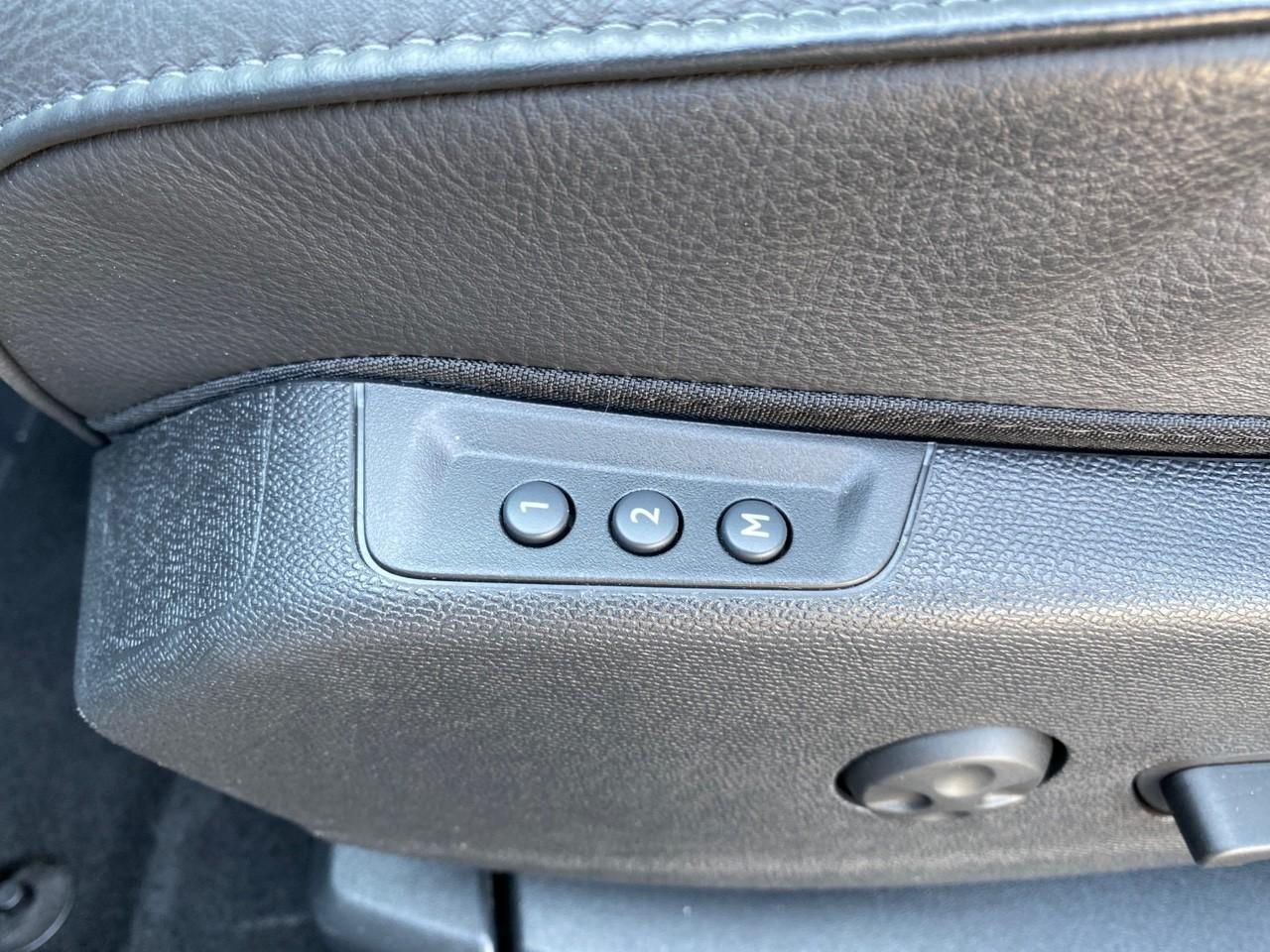 Ds Ds 7 crossback puretech 180ch grand chic automatique — photo 17