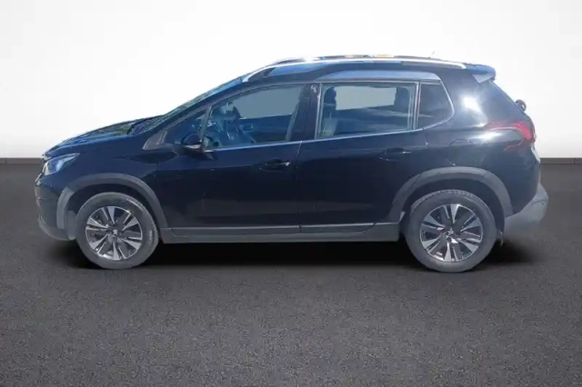 Peugeot 2008 1.2 puretech 110ch s&amp;s bvm5 — photo 3