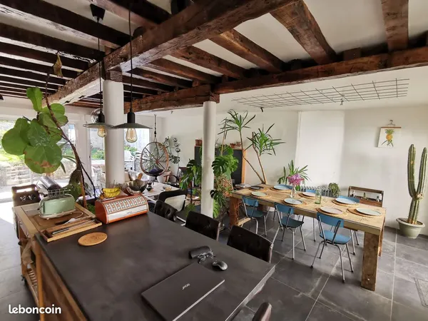 Colocation dans le centre-ville d'Avranches - Grande maison avec jardin