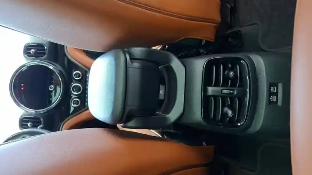 Mini Mini countryman 125 - 95 ch all4 bva6 — photo 11