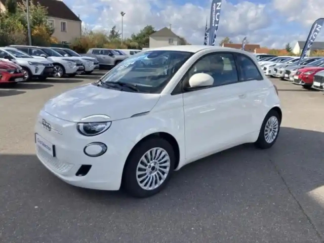 Fiat 500 e 95ch action — photo 1
