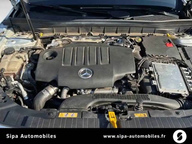 Mercedes Glb 220 d 8g-dct 4matic — photo 23