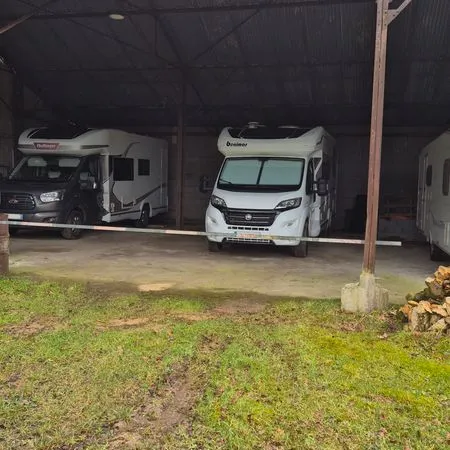 Place hivernage camping-car