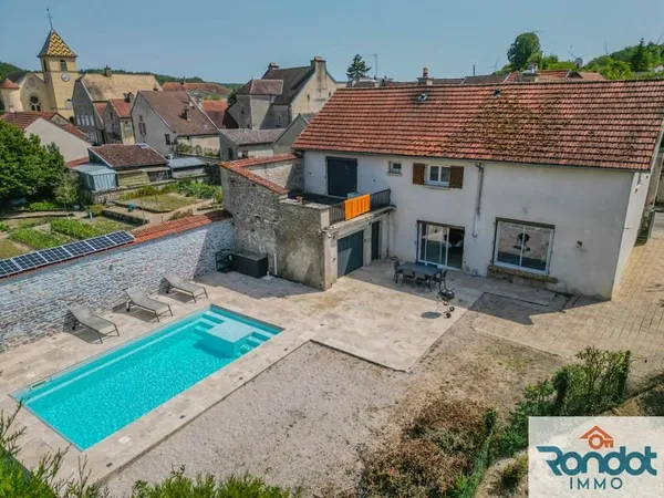 Maison 7 pièces/4 chambres 187 m2 terrain 1172 m2