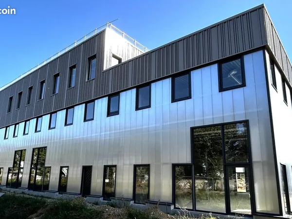 Bureau 149 m²