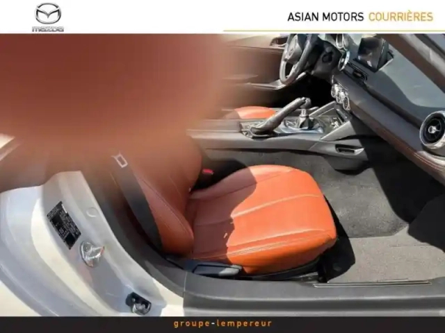 Mazda Mx-5 1.5 skyactiv-g 132ch sélection 2022 — photo 9