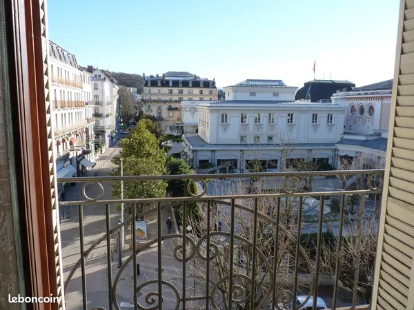 Appartement meublé 100 m² Aix centre face au Casino décembre & janvier