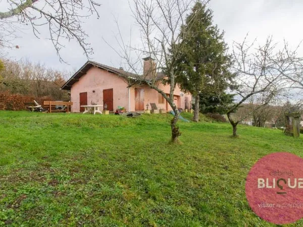 Maison 9 pièces 199 m²