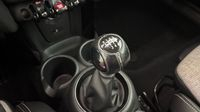 Mini Cabrio Cooper 136ch Classic — photo 29