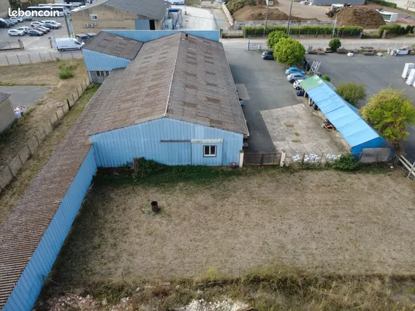 Local commercial 666 m² Bergerac