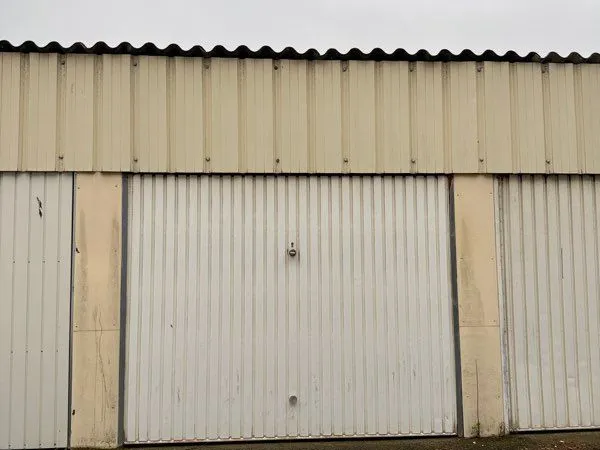 Garage à louer - Lorient Kerfichant