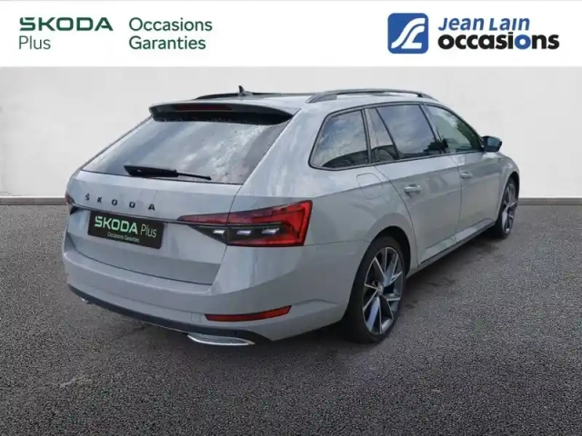 Skoda Superb combi 1.4 tsi phev 218 ch dsg6 — photo 2