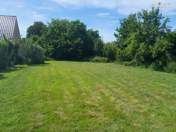 Terrain viabilisé 864m²