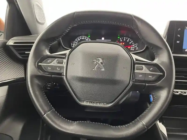 Peugeot 2008 puretech 100 s&amp;s bvm6 — photo 23