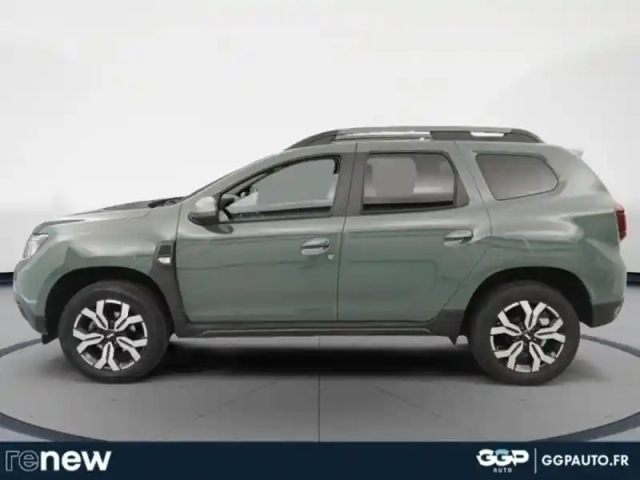 Dacia Duster 1.0 eco-g 100ch  journey + 4x2 — photo 2