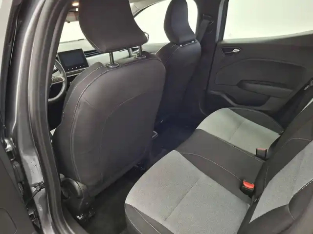 Renault Clio tce 90 — photo 20