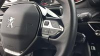 Peugeot 208 1.2 PureTech 100ch S&S Active Pack EAT8 — photo 17