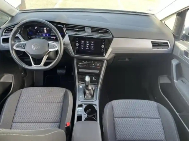 Volkswagen Touran 2.0 tdi 150ch life plus dsg7 7 places — photo 13