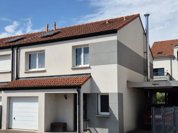 Maison - 5 pièces - 120m²