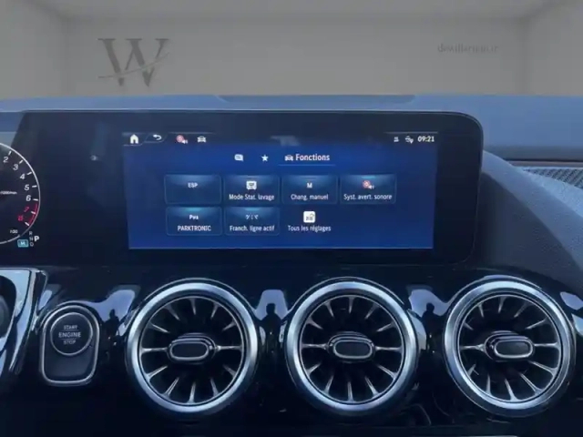 Mercedes Gla 250 e hybrid eq amg line — photo 19