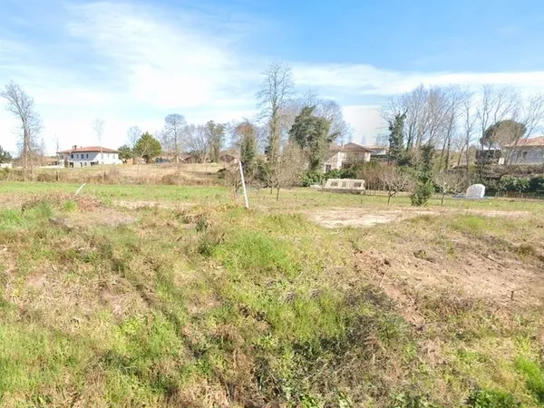 Vends terrain 1678m²