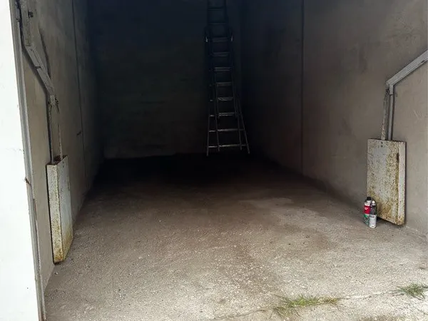 Garage box Centre ville Langogne