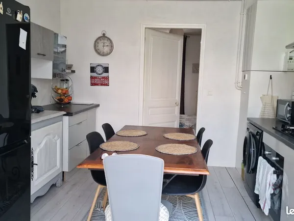 Immeuble de rapport 13 pièces 296 m²