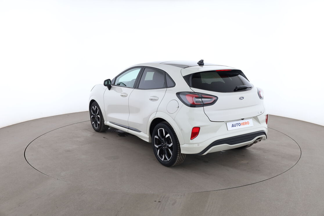 Ford Puma 1.0 EcoBoost Hybrid mHEV ST Line X — photo 3