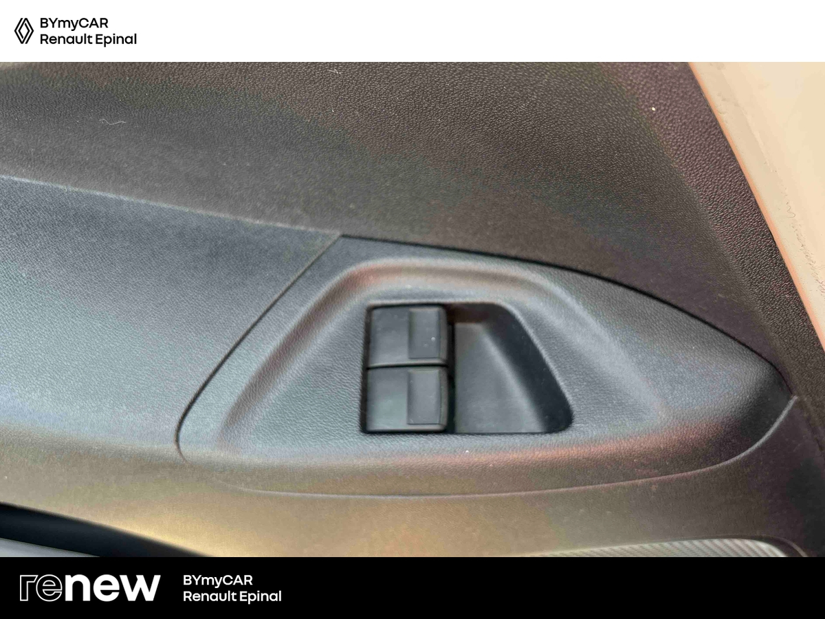 Citroen C1 PureTech 82 — photo 17