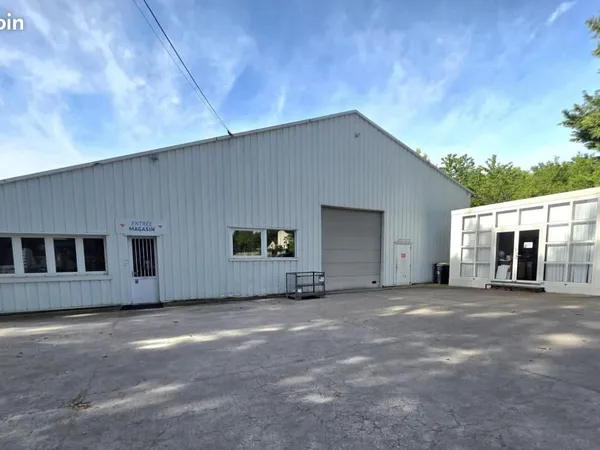 Local commercial 5900 m² Vierzon