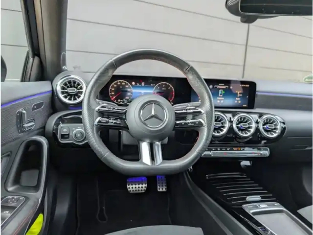Mercedes Classe A 220 d — photo 12