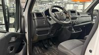 Renault Master F3500 L2H2 2.3 Blue dCi 135ch Confort Euro6E — photo 16